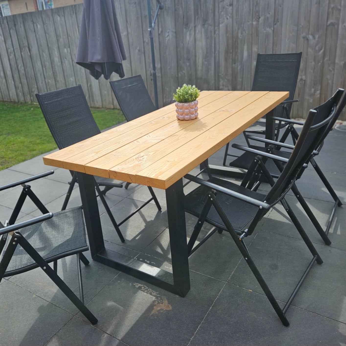 Klantfoto douglas houten tafel op maat 200 cm – standaard behandeling